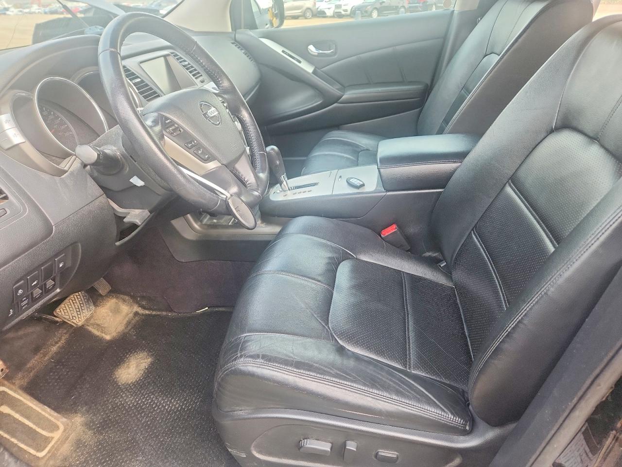 2011 NISSAN MURANO