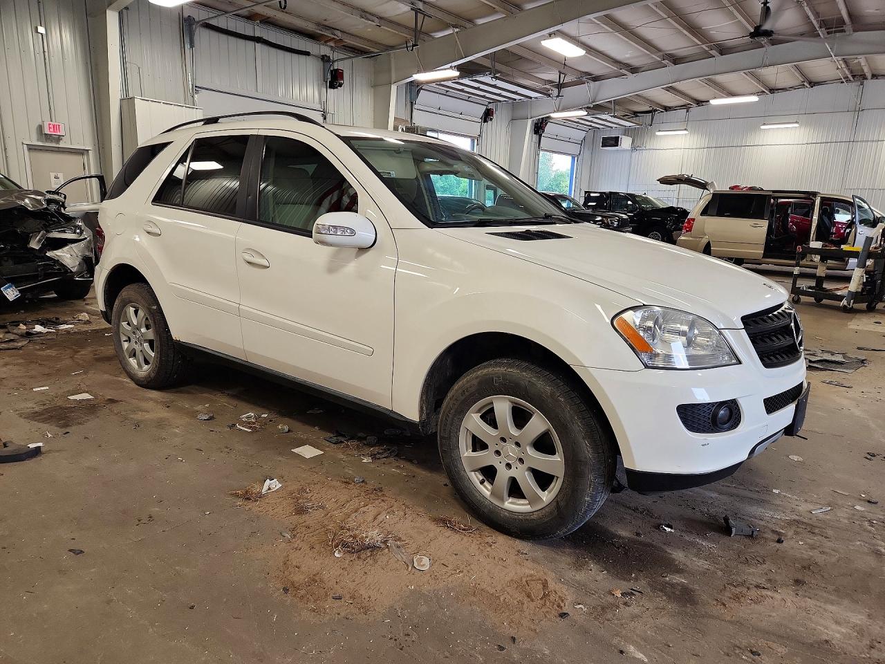 2006 MERCEDES-BENZ M-CLASS