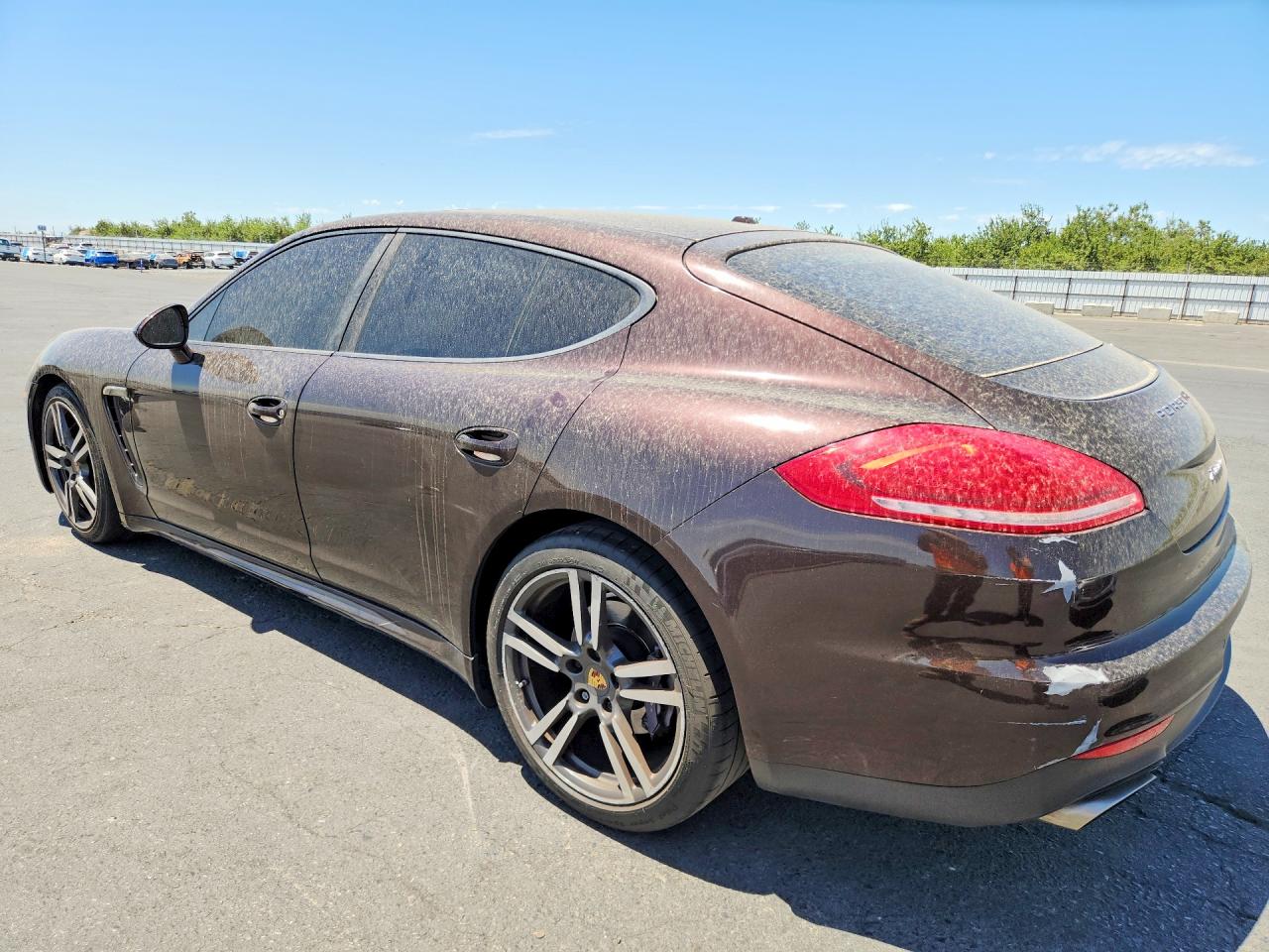 2014 PORSCHE PANAMERA