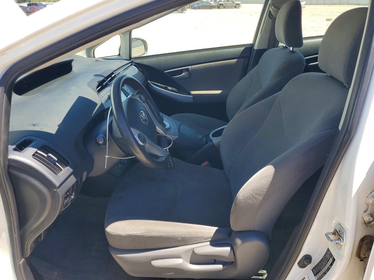 2014 TOYOTA PRIUS