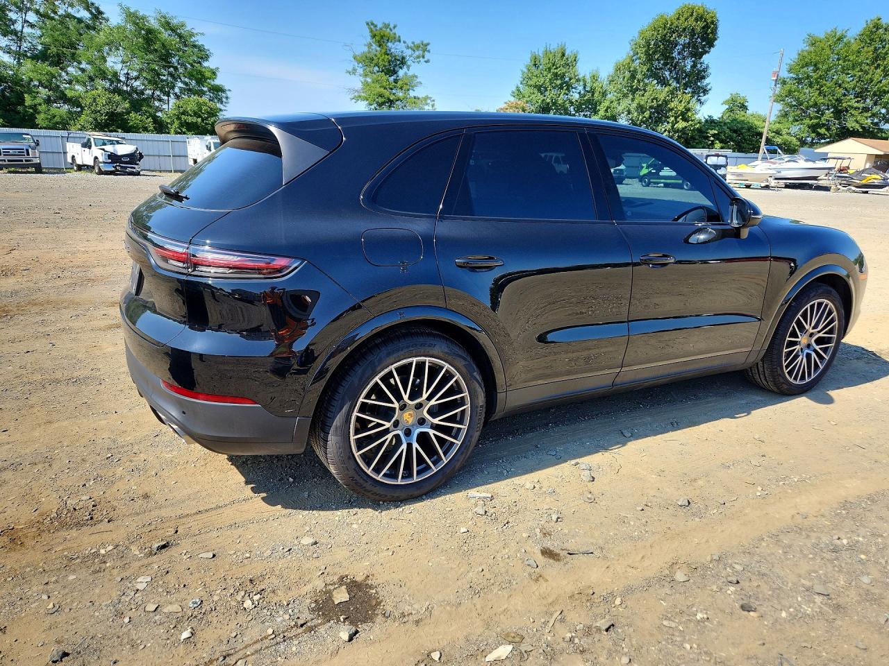 2019 PORSCHE CAYENNE