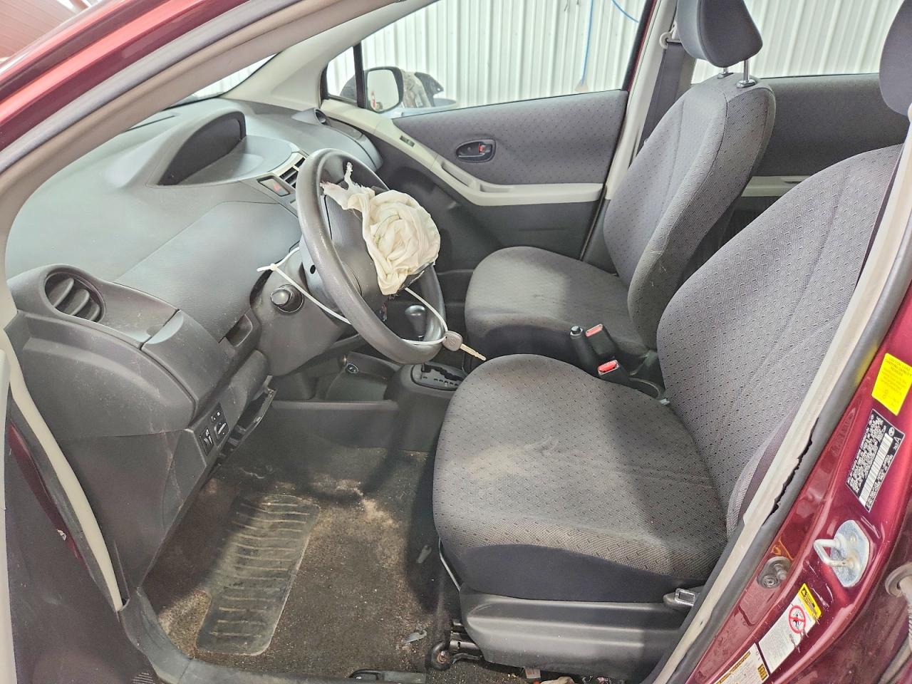 2010 TOYOTA YARIS