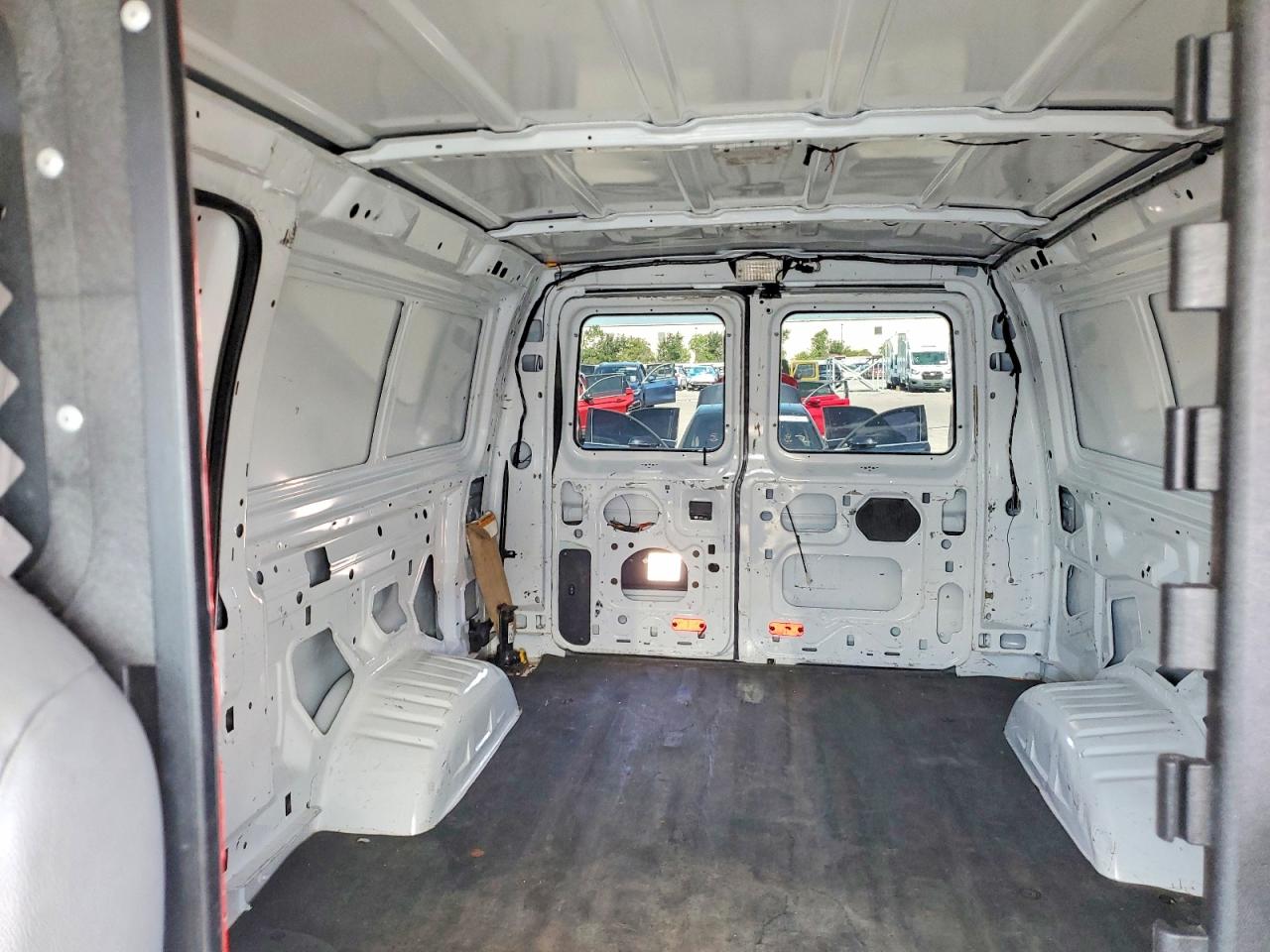 2014 FORD ECONOLINE