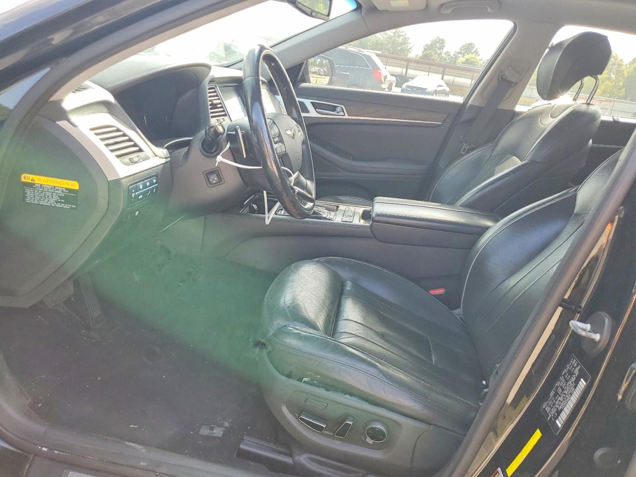 2015 HYUNDAI GENESIS