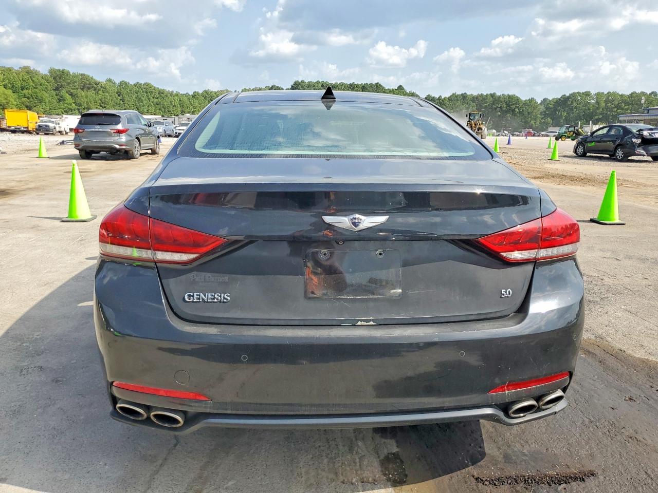 2015 HYUNDAI GENESIS