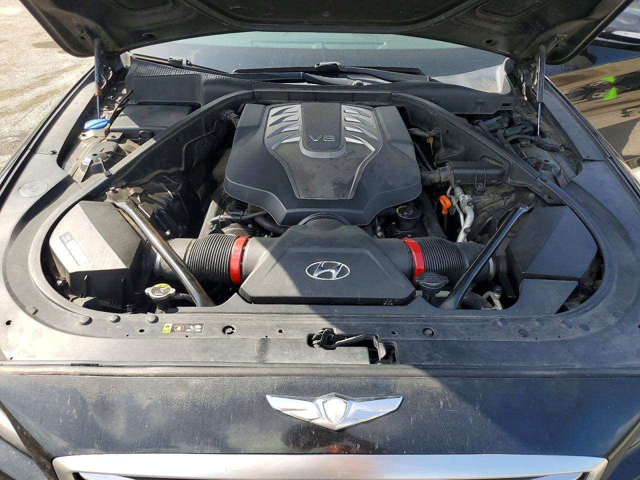 2015 HYUNDAI GENESIS