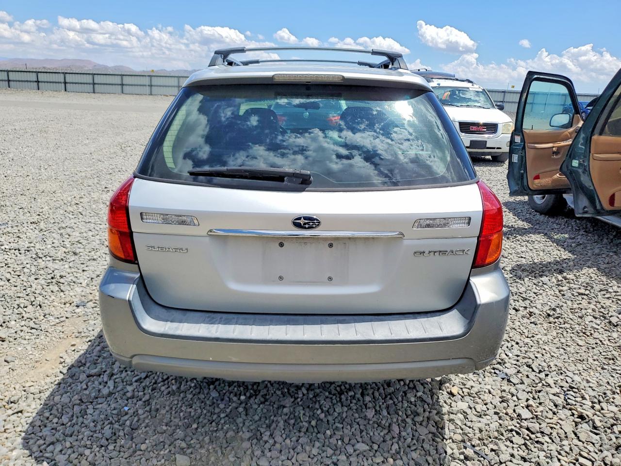 2005 SUBARU LEGACY