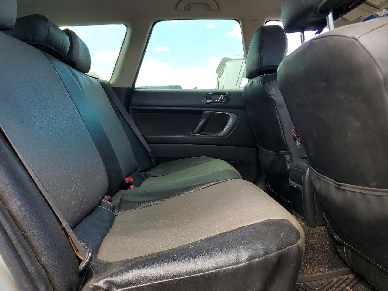 2005 SUBARU LEGACY