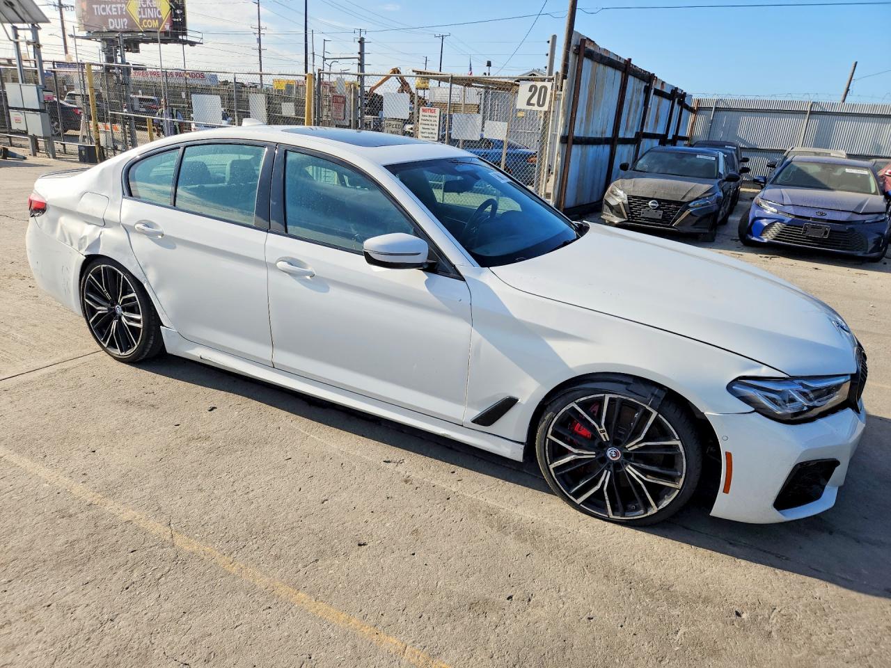 2023 BMW M5