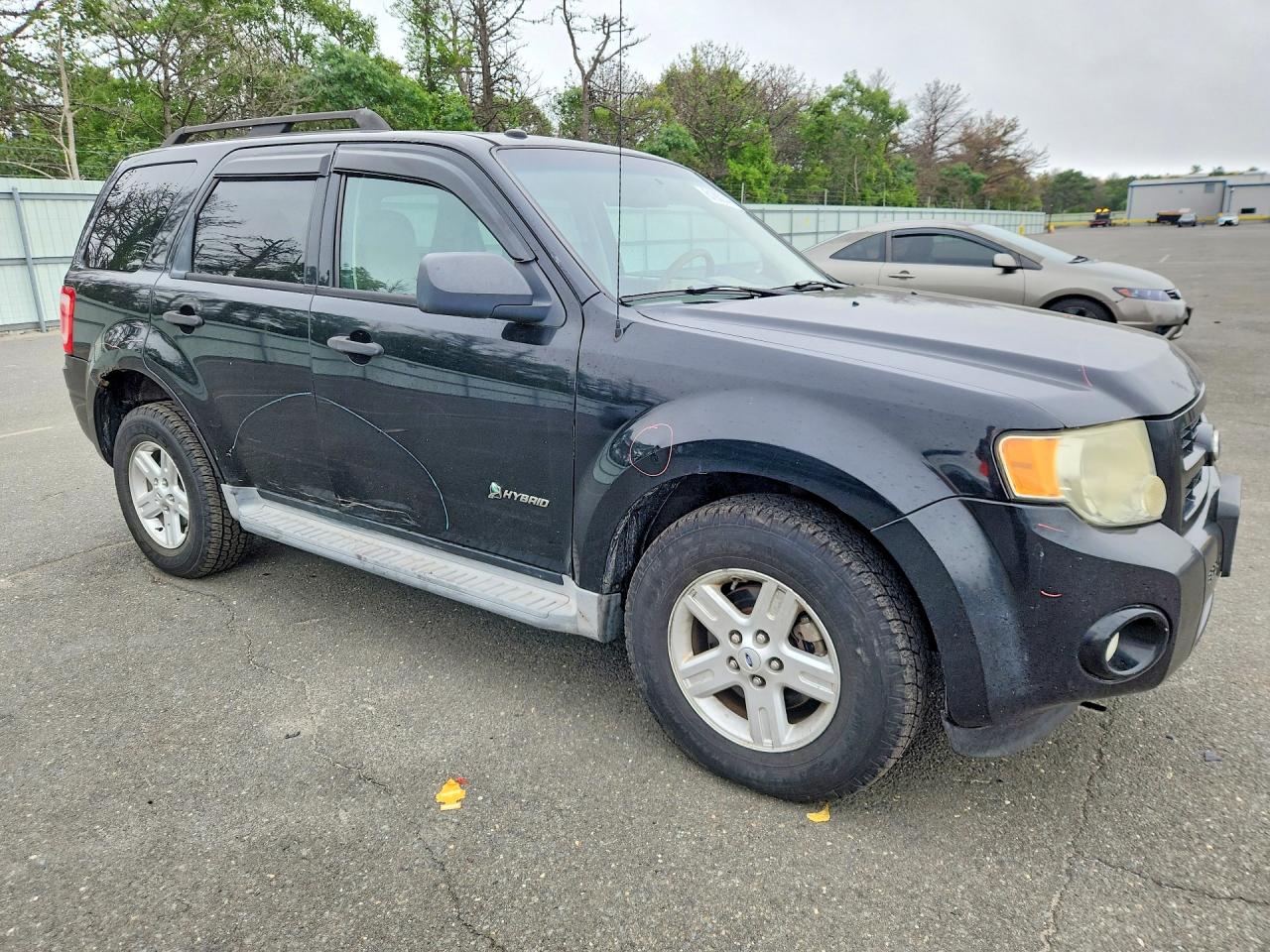 2010 FORD ESCAPE