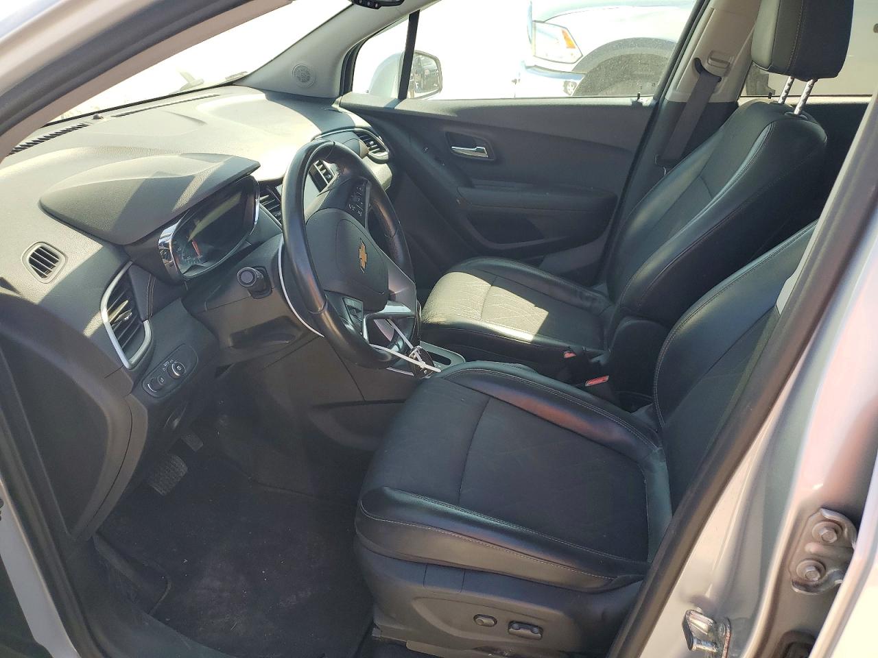 2019 CHEVROLET TRAX