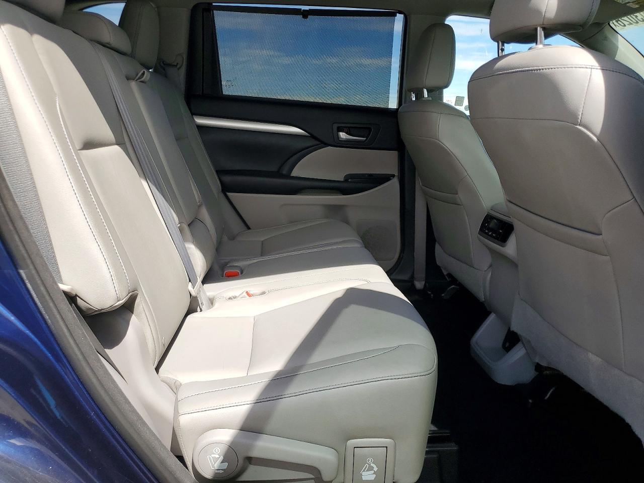2015 TOYOTA HIGHLANDER