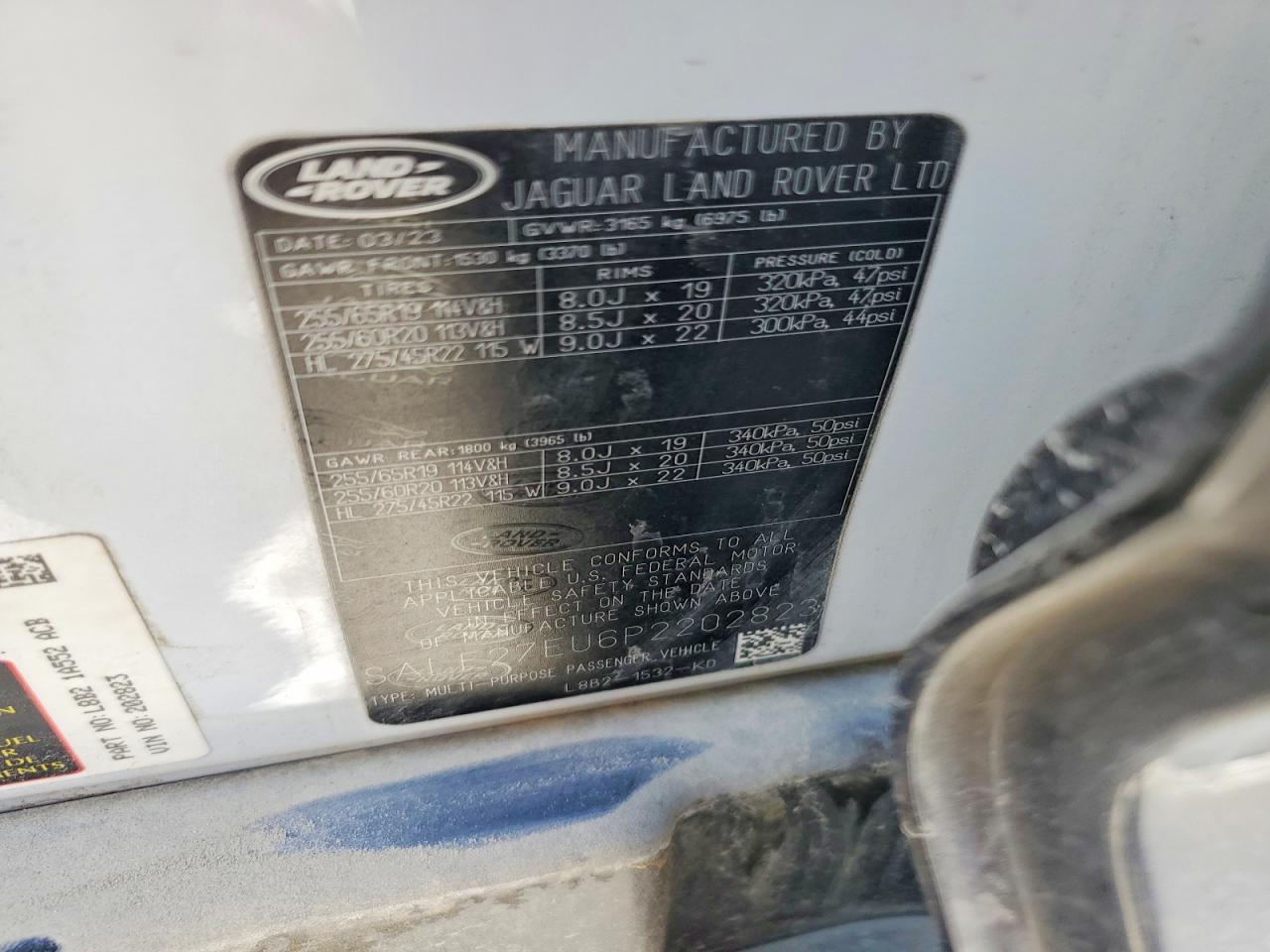 2023 LAND ROVER DEFENDER