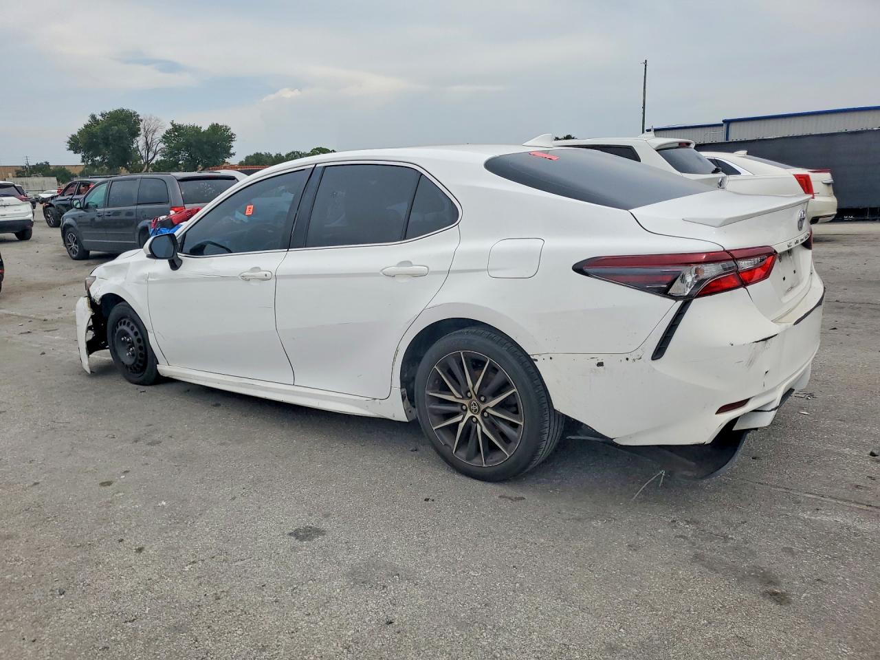 2021 TOYOTA CAMRY