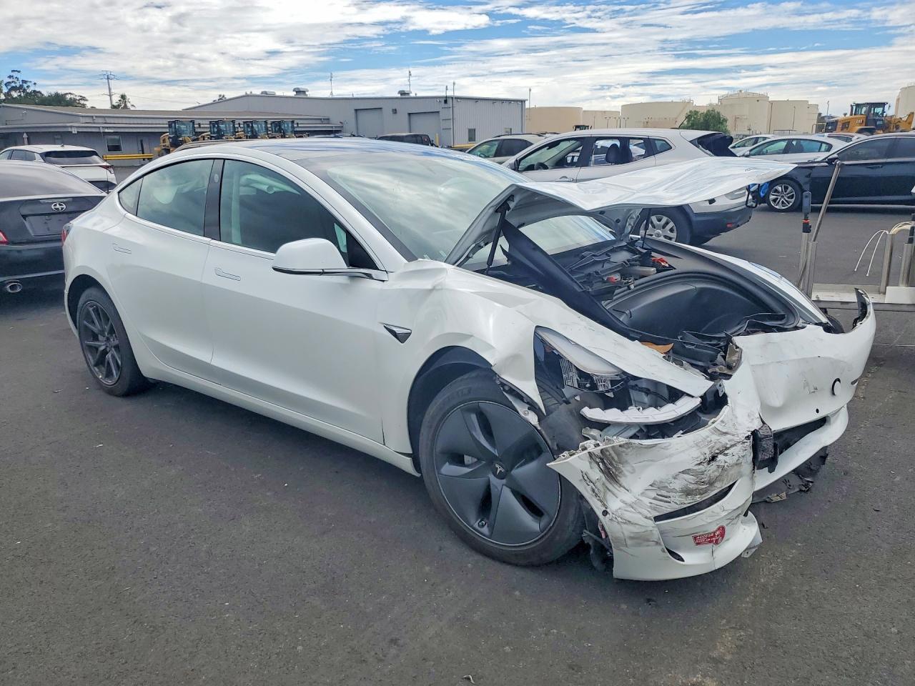 2019 TESLA MODEL 3