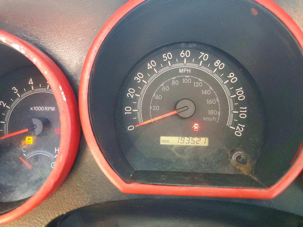 2011 TOYOTA TUNDRA