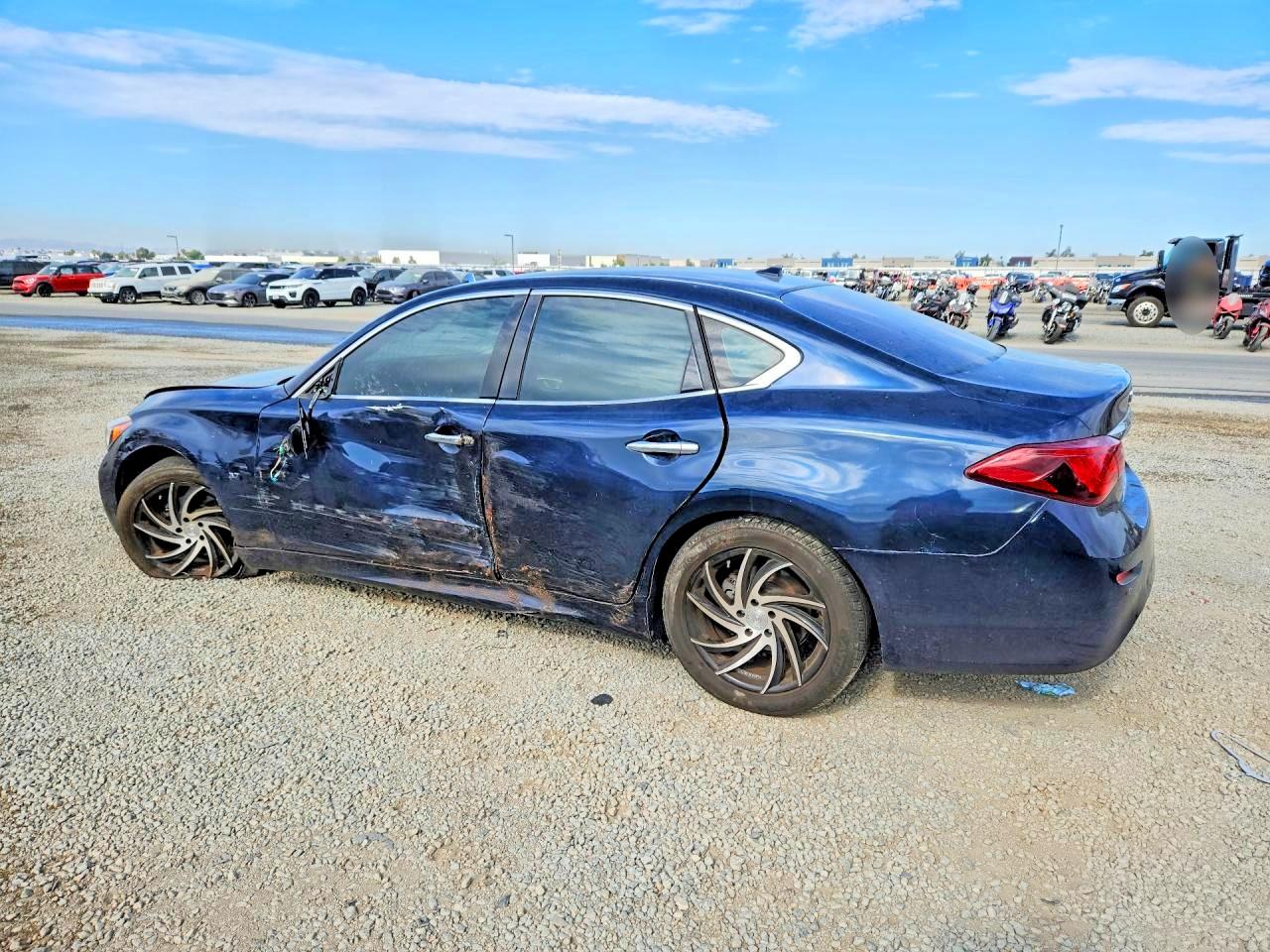 2018 INFINITI Q70