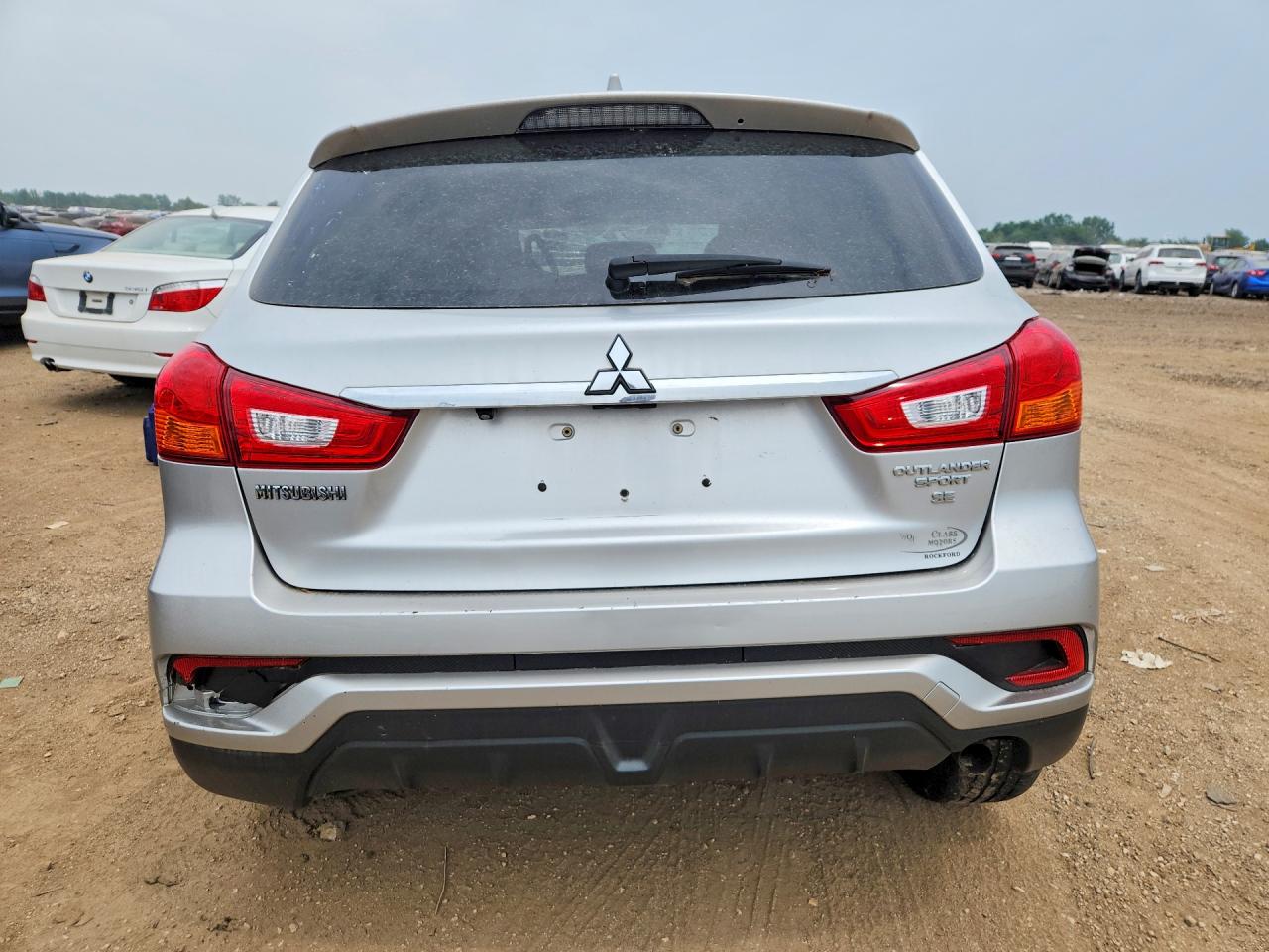 2018 MITSUBISHI OUTLANDER