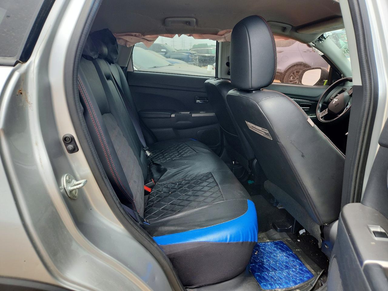 2018 MITSUBISHI OUTLANDER