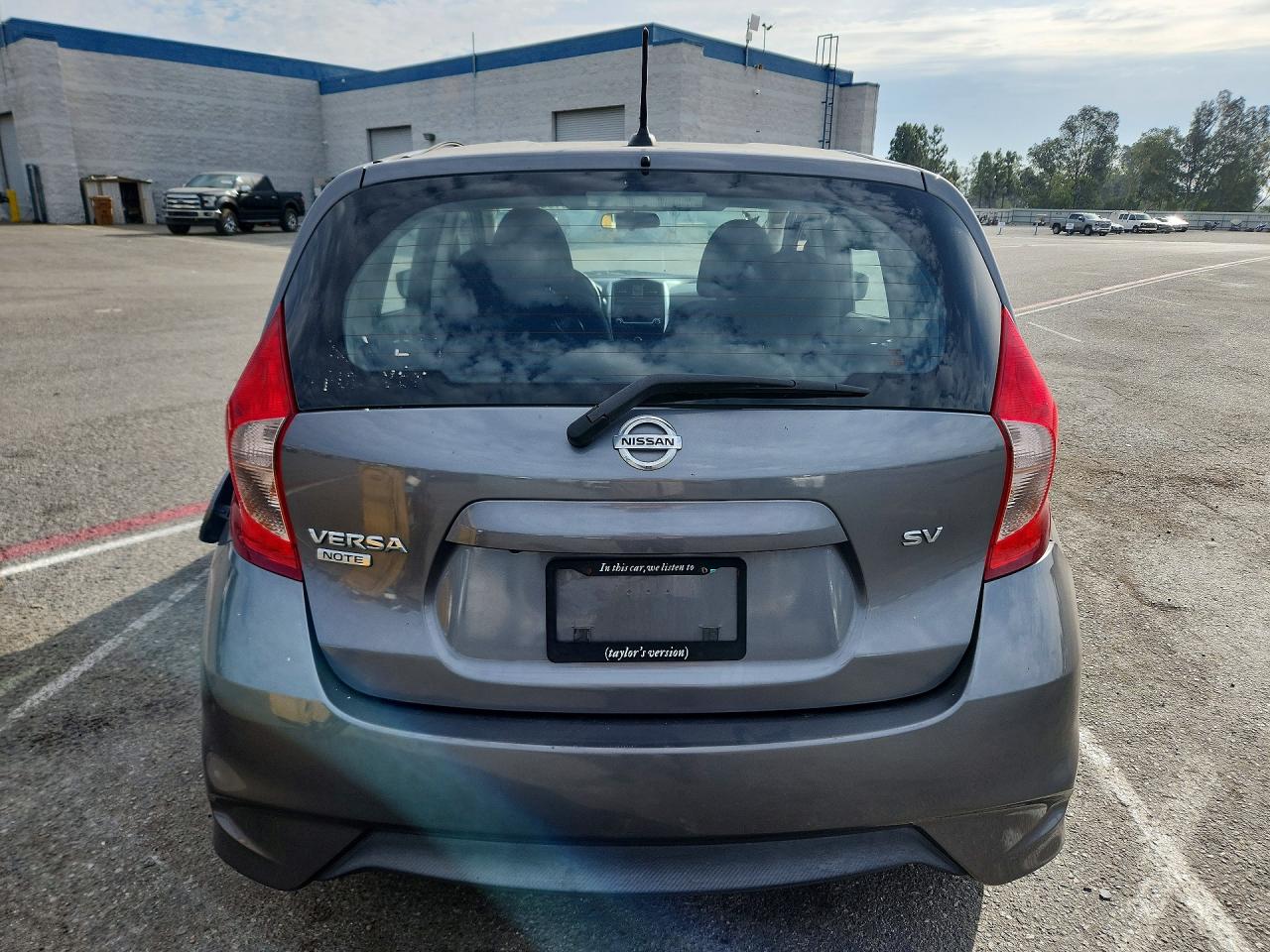 2017 NISSAN VERSA