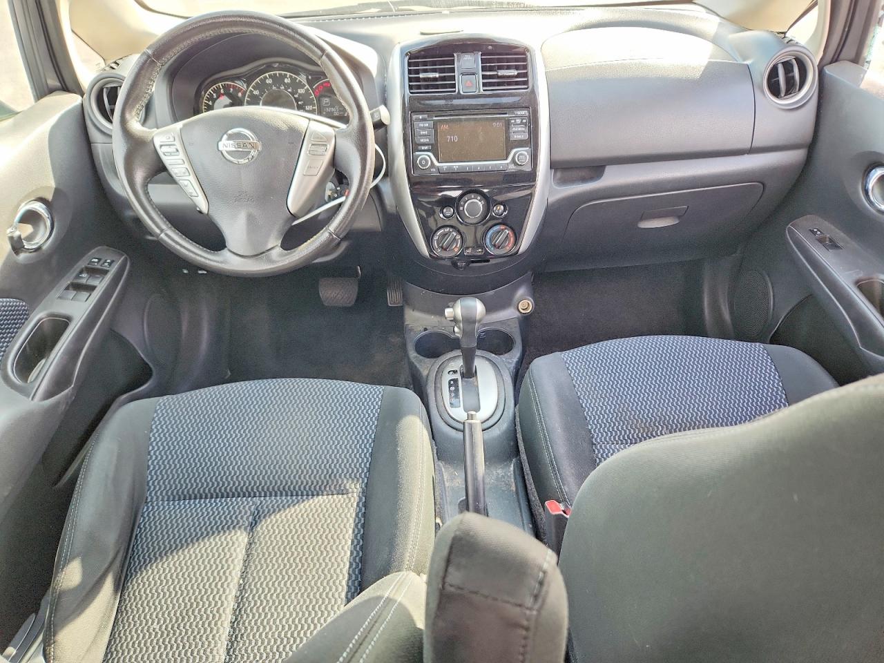 2017 NISSAN VERSA