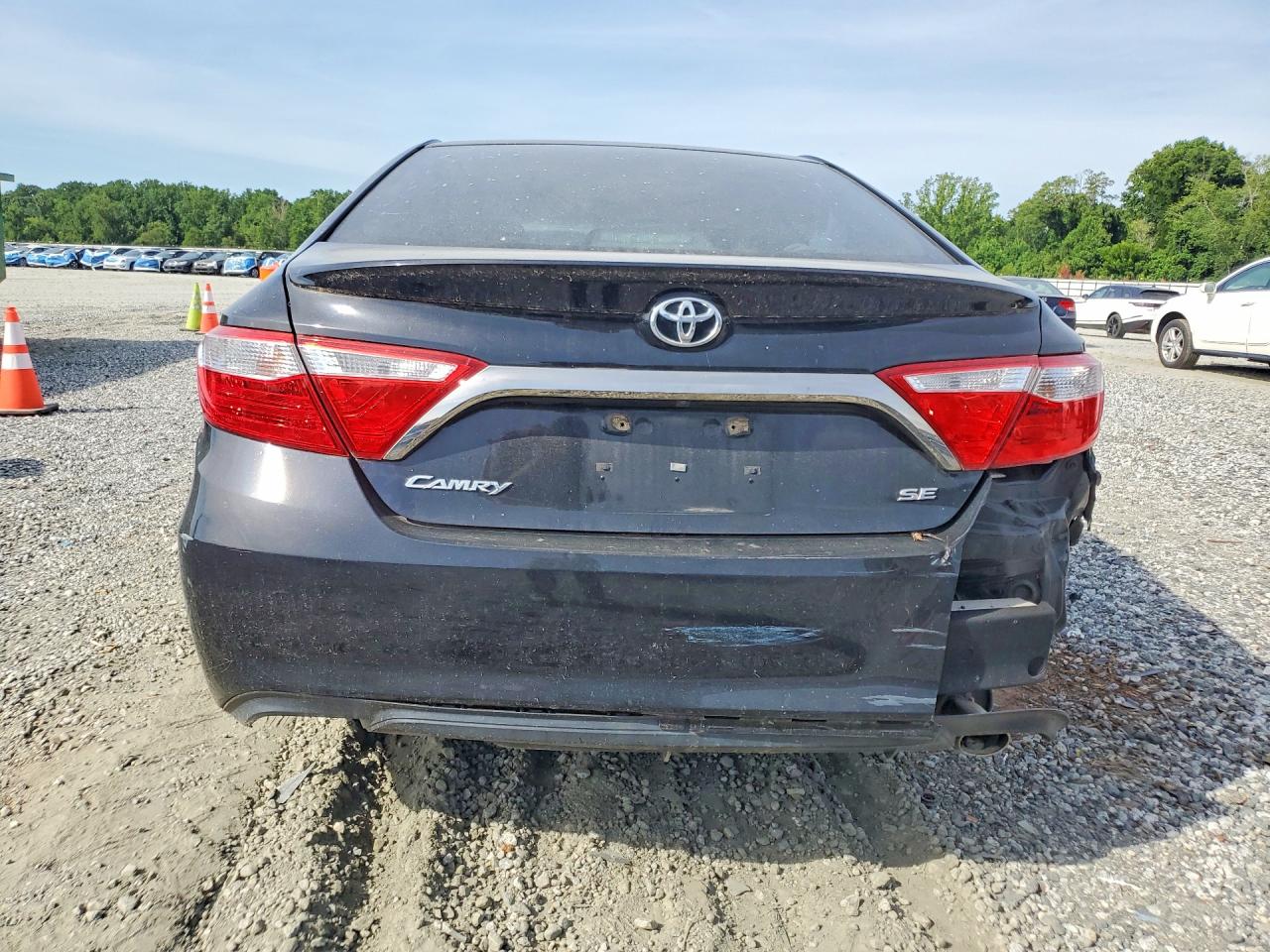 2017 TOYOTA CAMRY