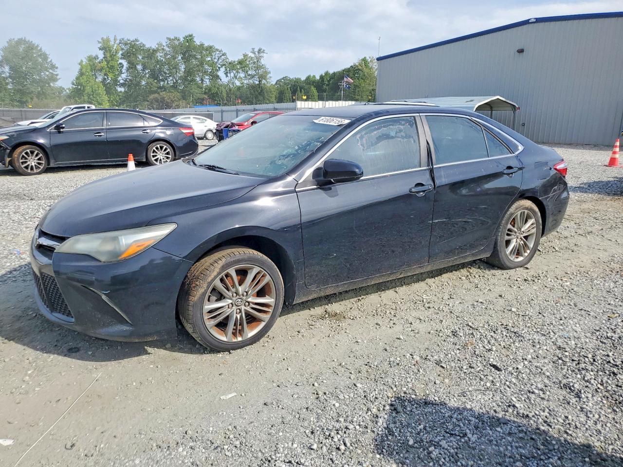 2017 TOYOTA CAMRY