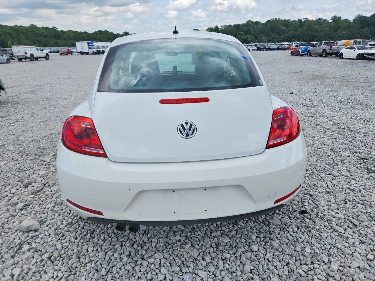 2015 VOLKSWAGEN BEETLE