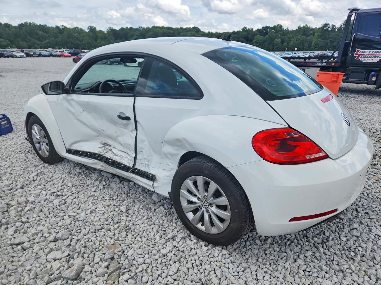 2015 VOLKSWAGEN BEETLE