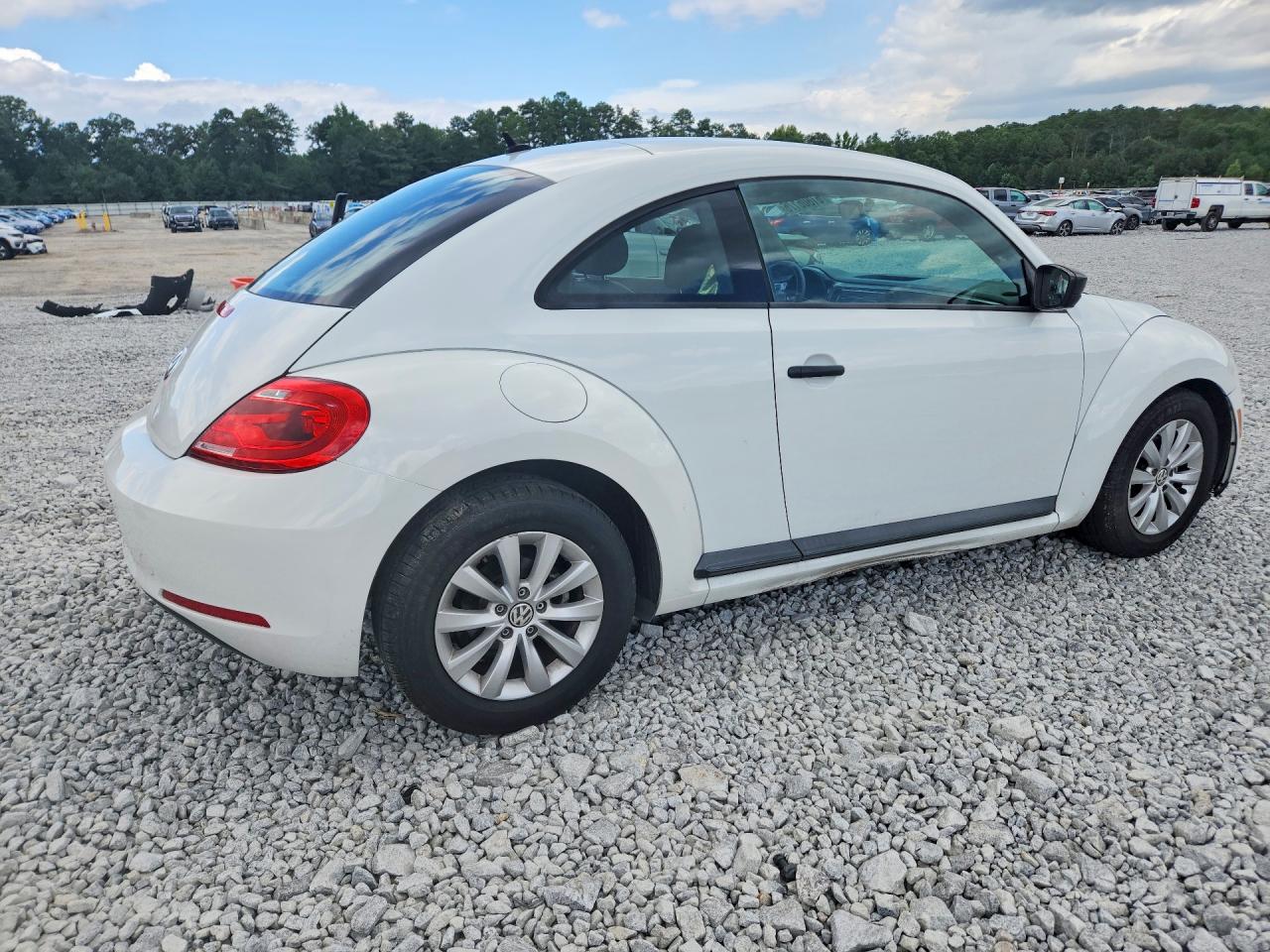 2015 VOLKSWAGEN BEETLE