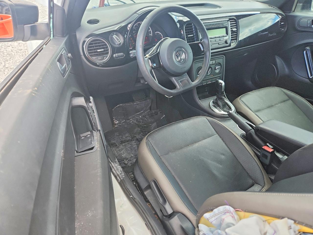 2015 VOLKSWAGEN BEETLE