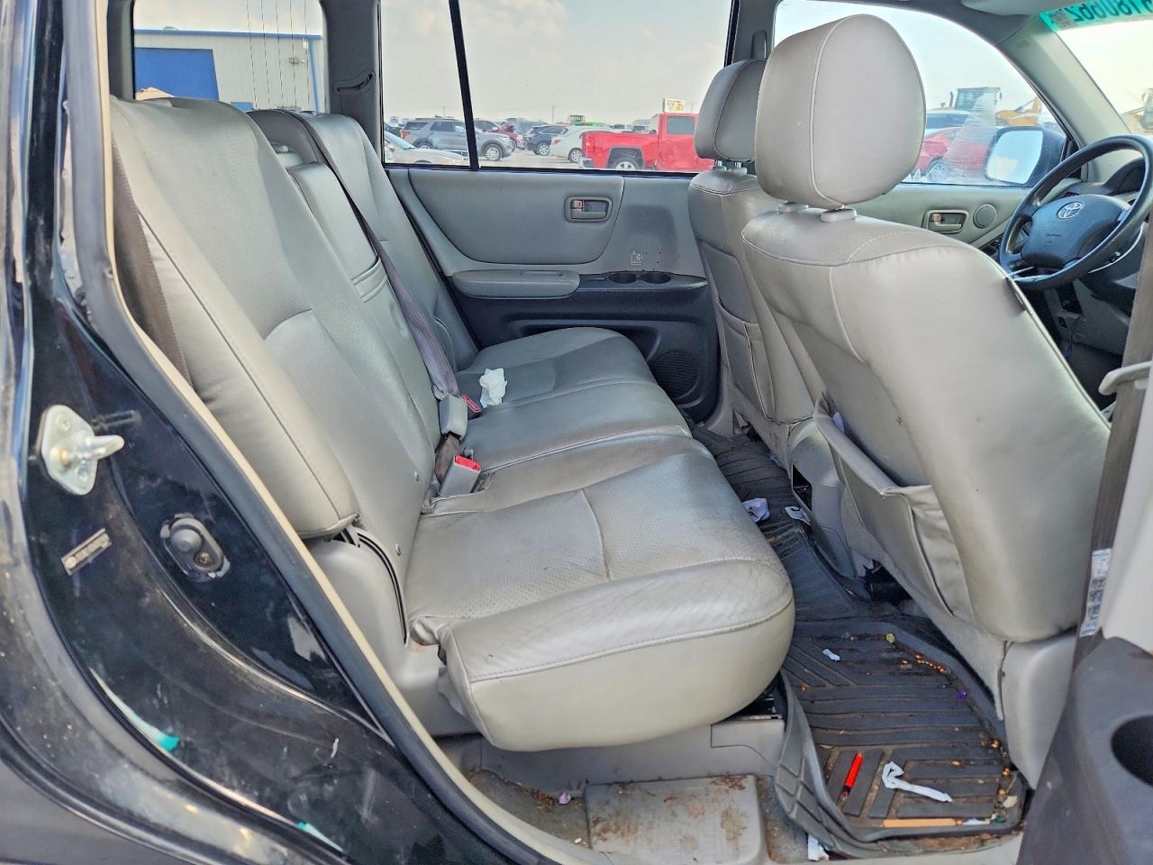 2006 TOYOTA HIGHLANDER