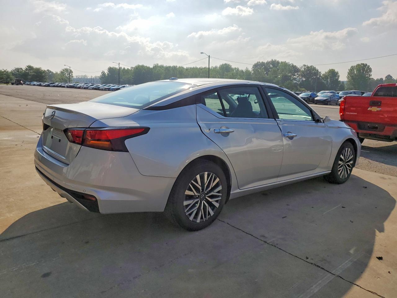 2025 NISSAN ALTIMA