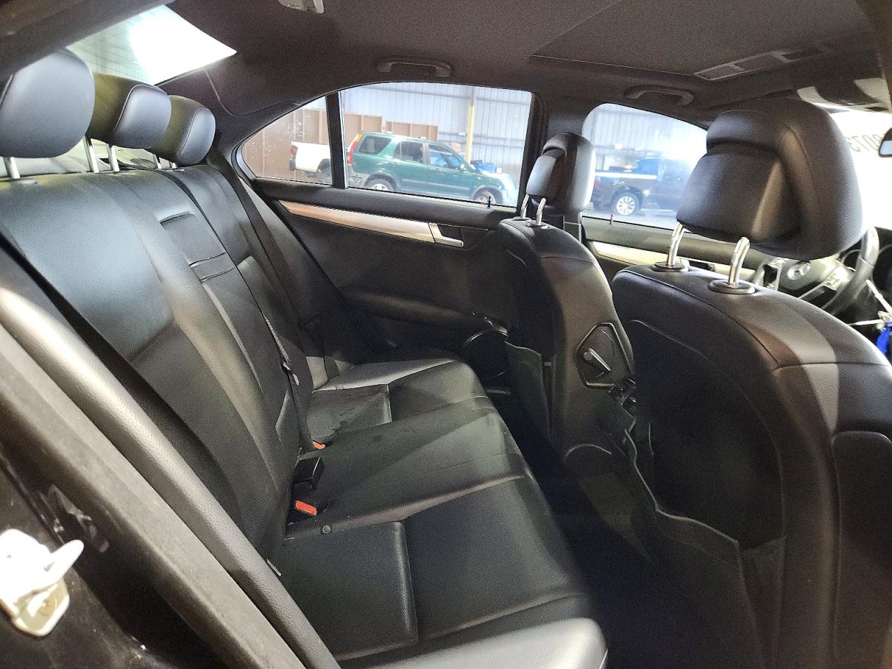 2013 MERCEDES-BENZ C-CLASS