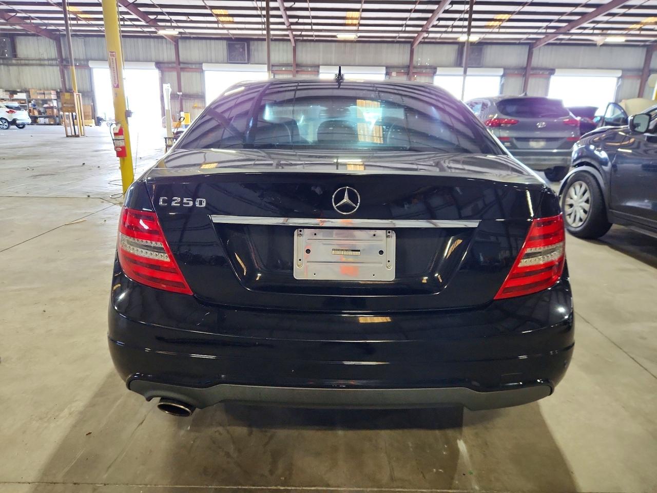 2013 MERCEDES-BENZ C-CLASS