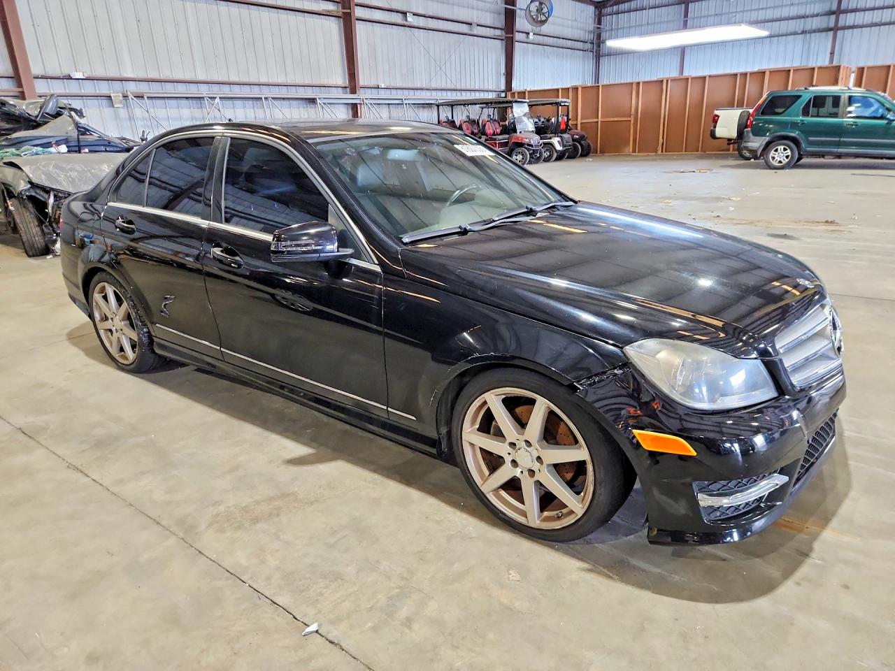 2013 MERCEDES-BENZ C-CLASS