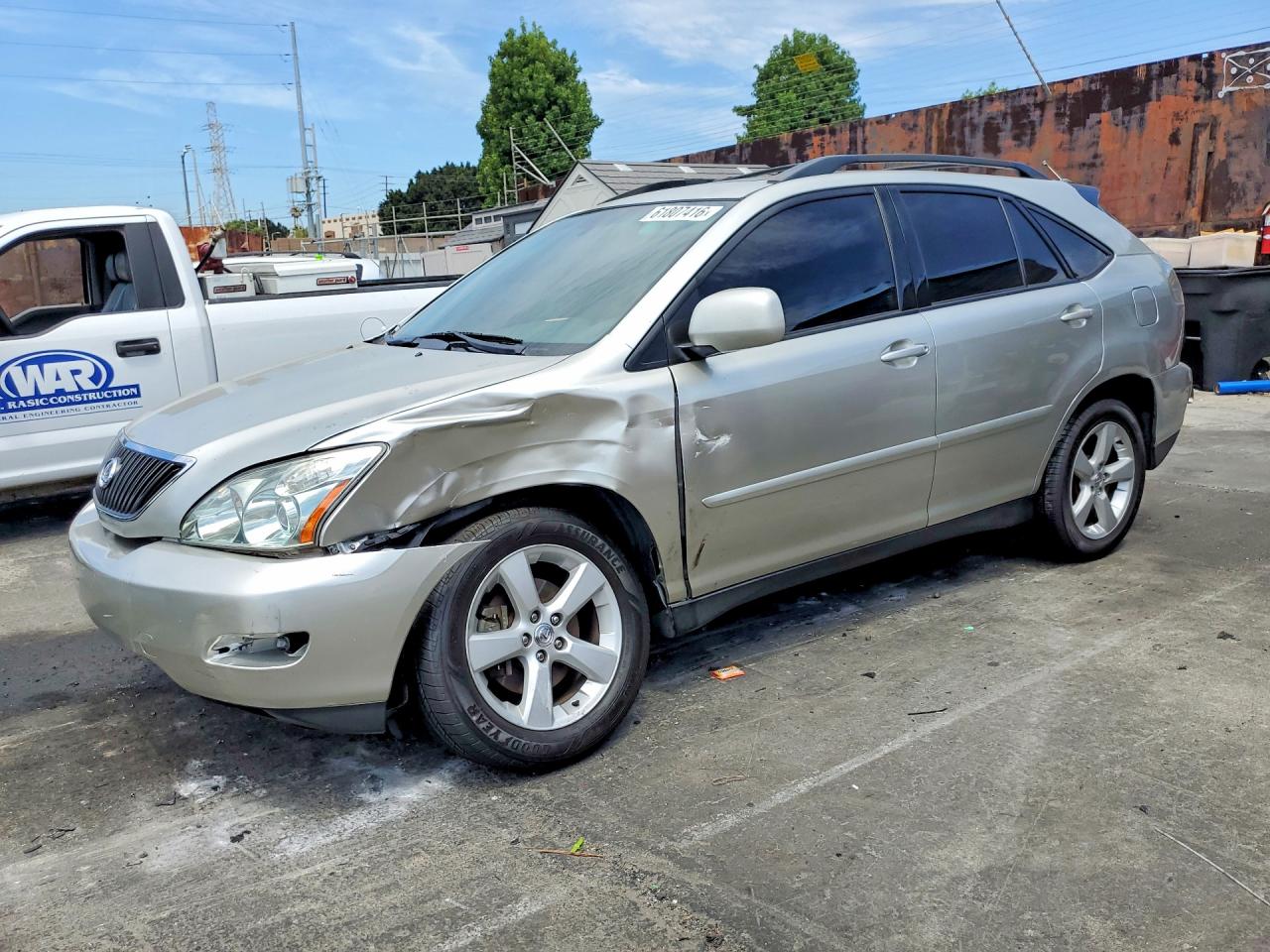 2005 LEXUS RX330