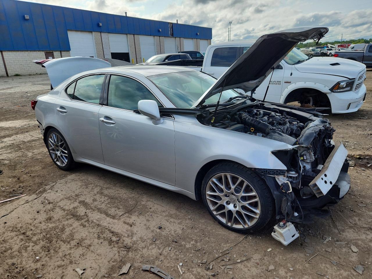 2006 LEXUS IS
