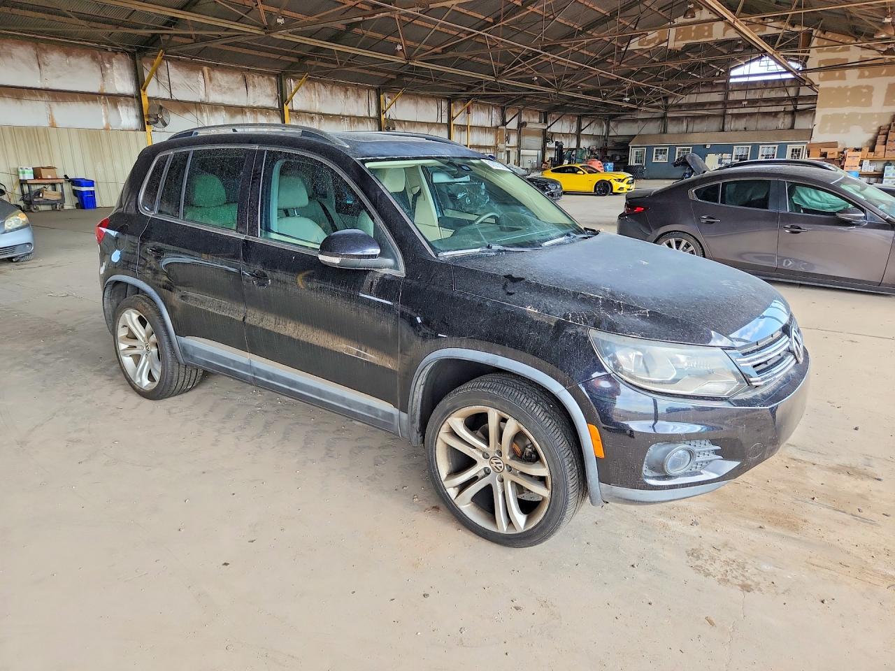 2013 VOLKSWAGEN TIGUAN