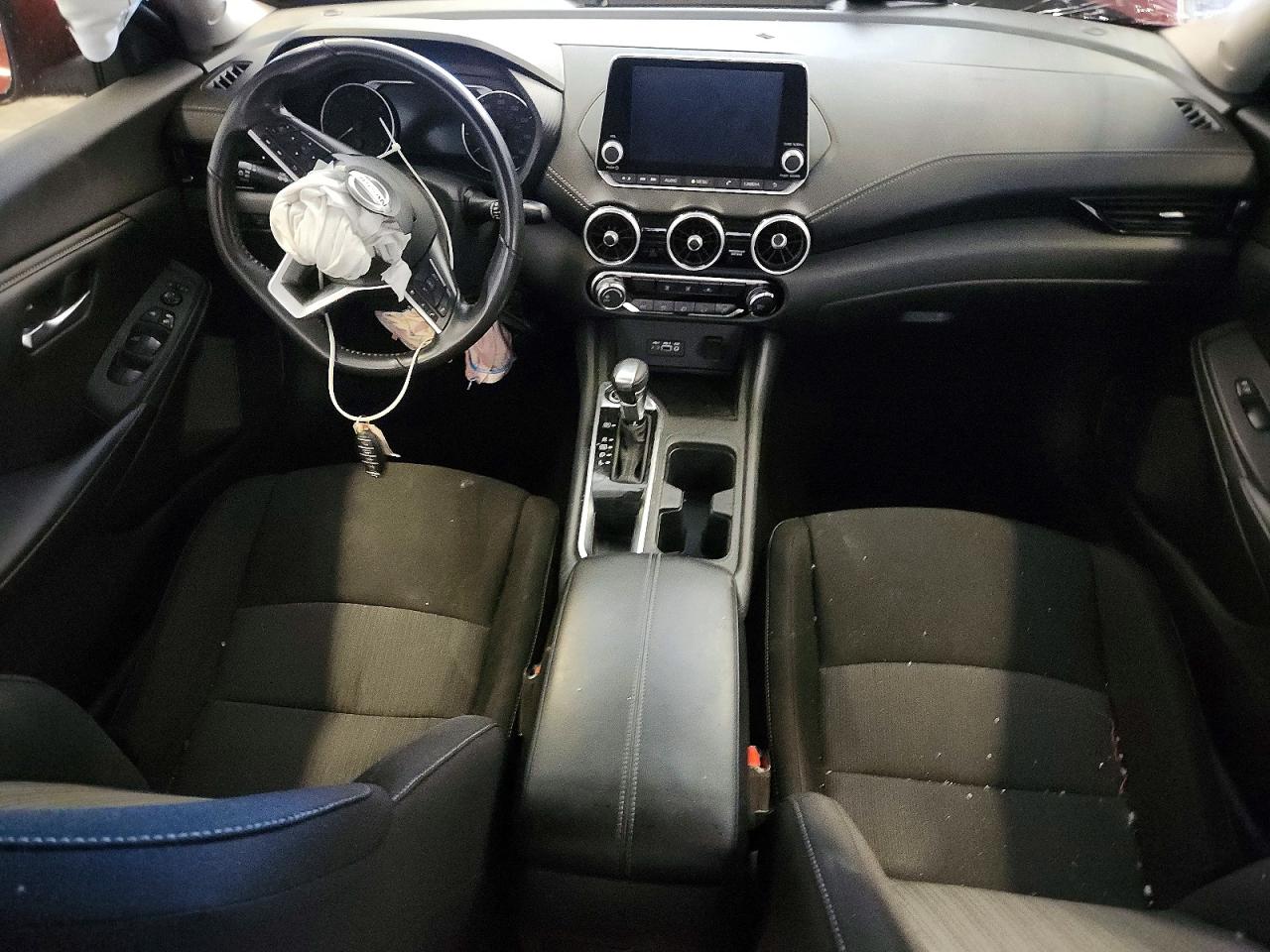 2022 NISSAN SENTRA