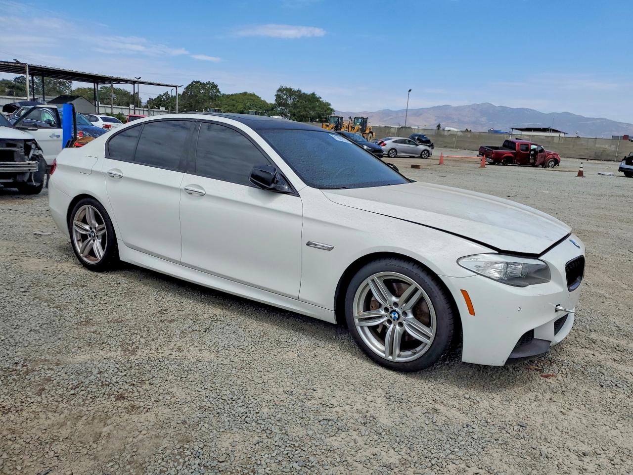 2013 BMW 5 SERIES