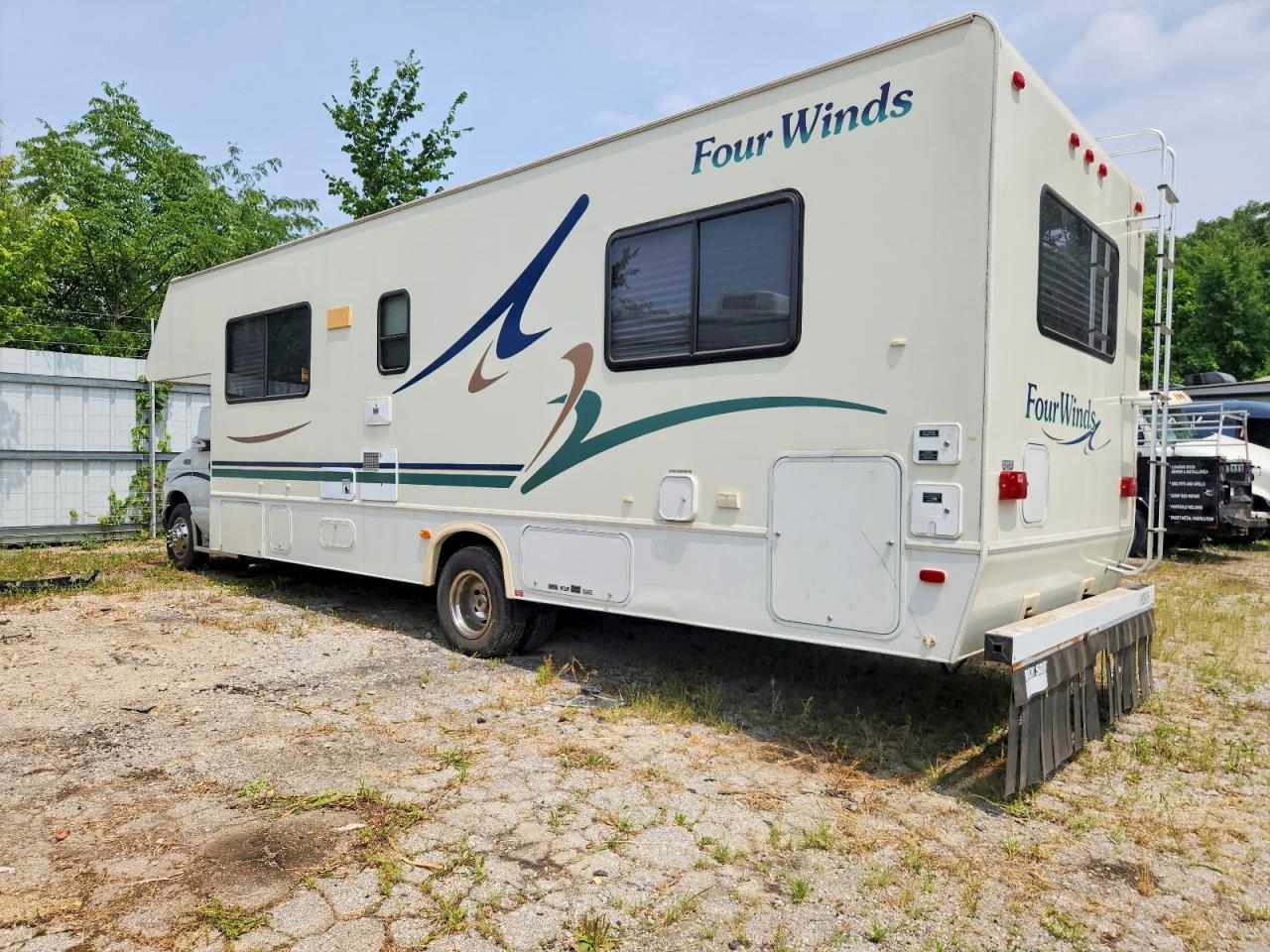 2001 FOURW ECONOLINE
