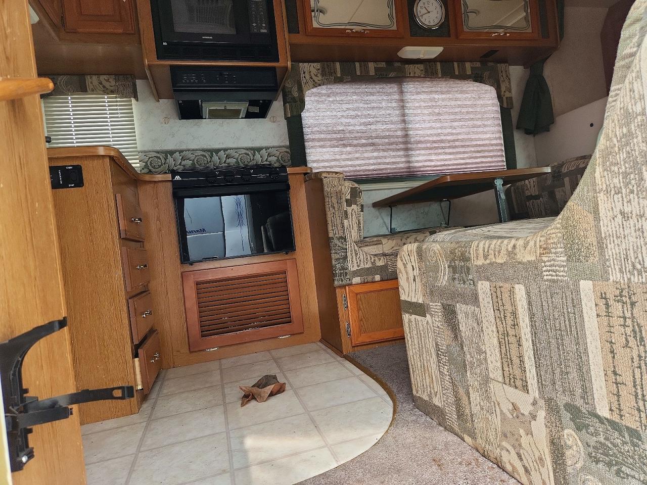 2001 FOURW ECONOLINE