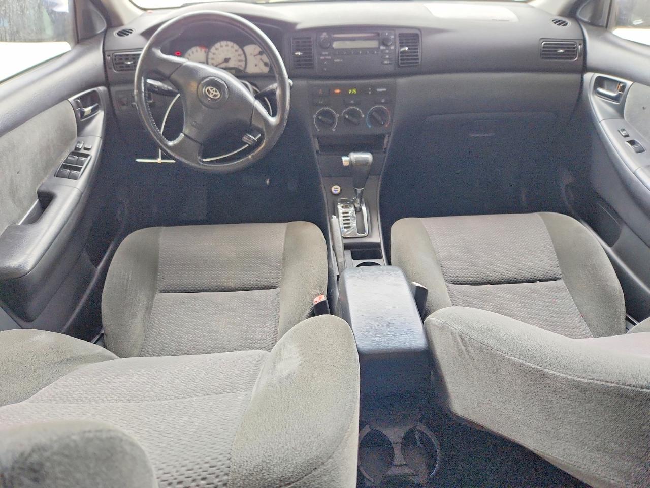 2004 TOYOTA COROLLA