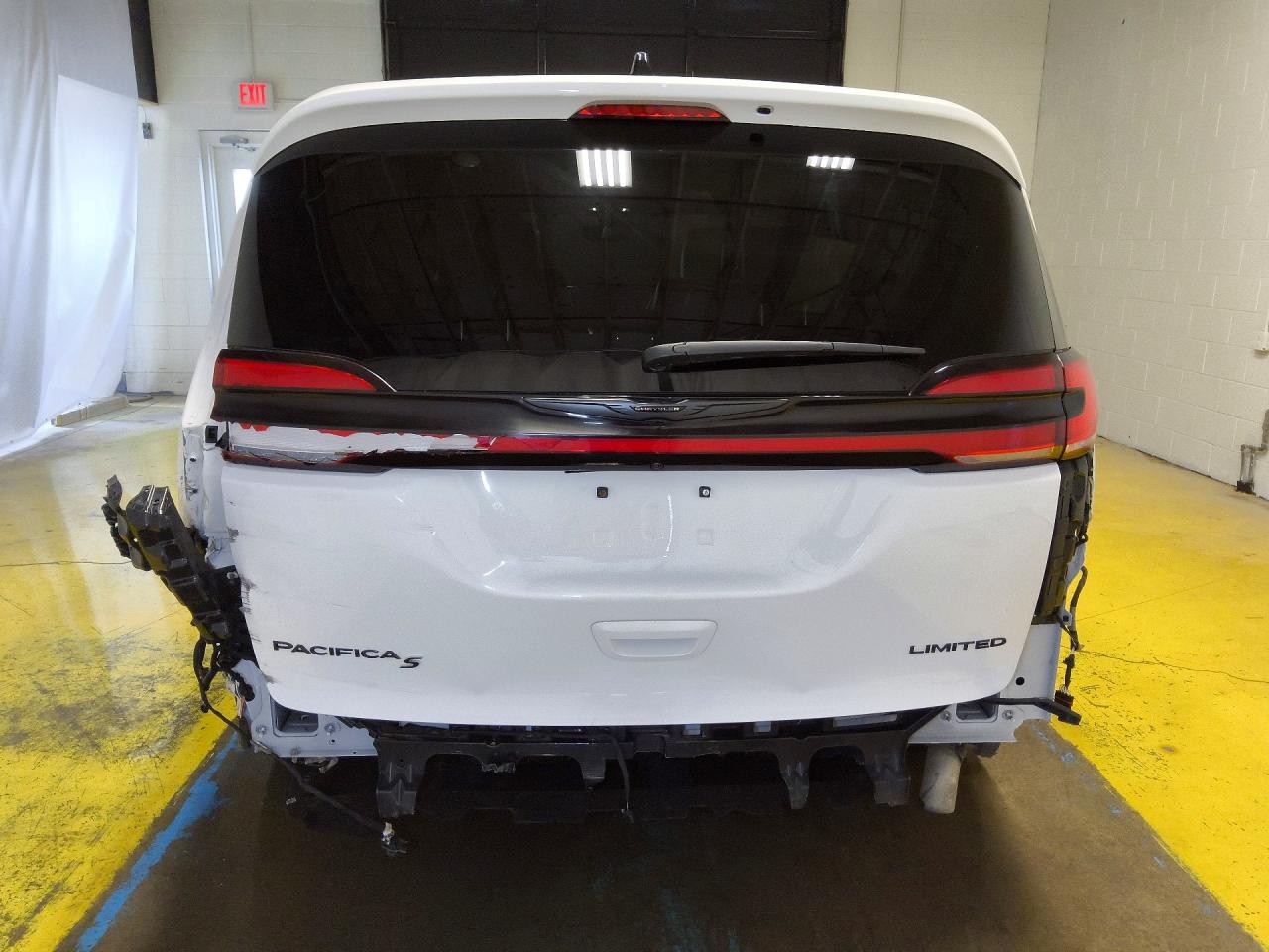 2025 CHRYSLER PACIFICA