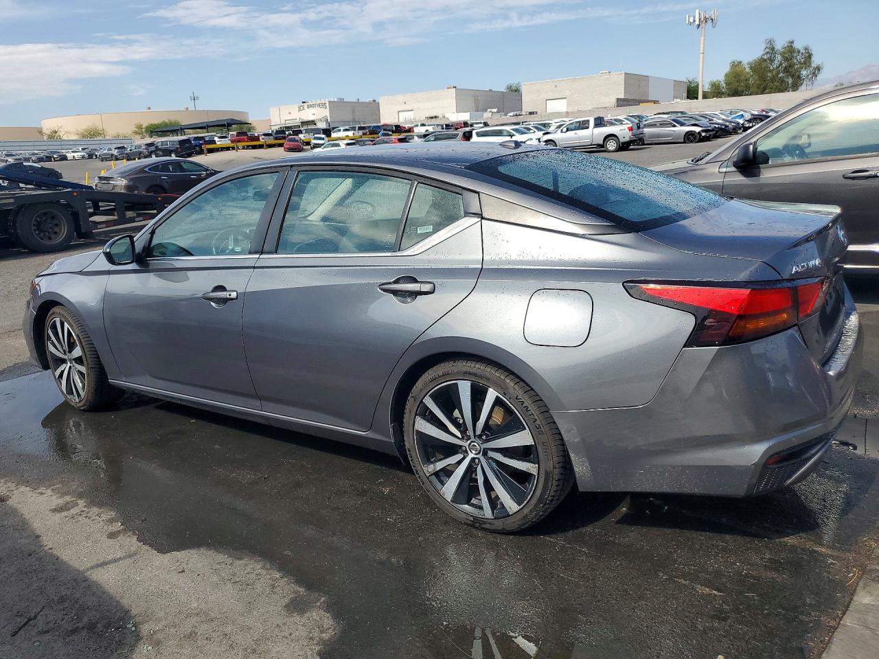 2021 NISSAN ALTIMA
