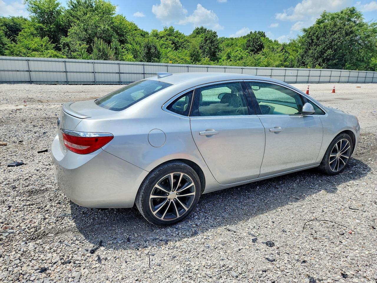 2016 BUICK VERANO