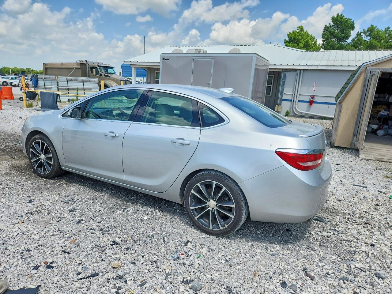 2016 BUICK VERANO