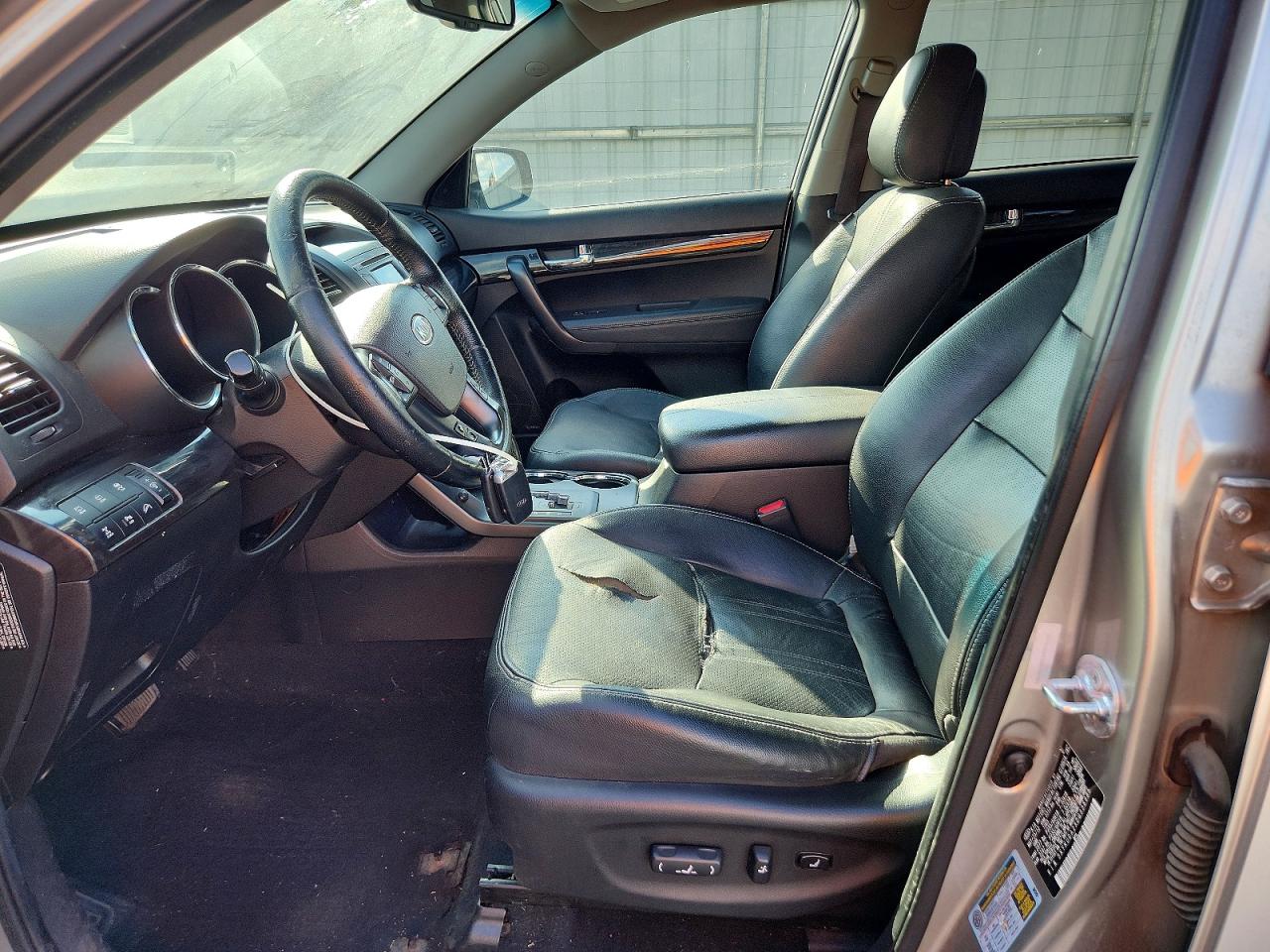 2013 KIA SORENTO