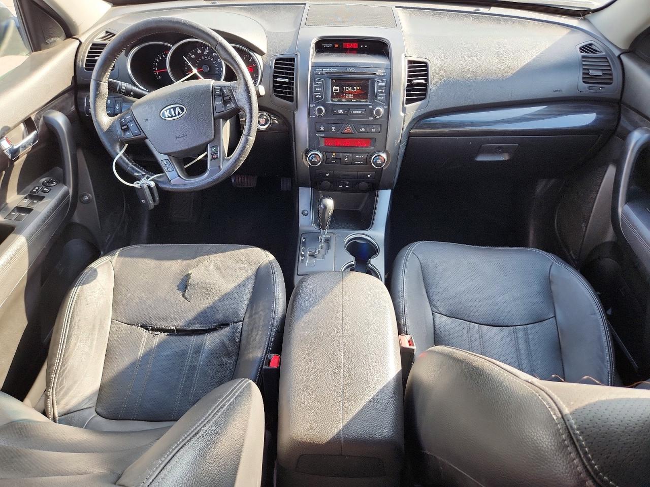 2013 KIA SORENTO